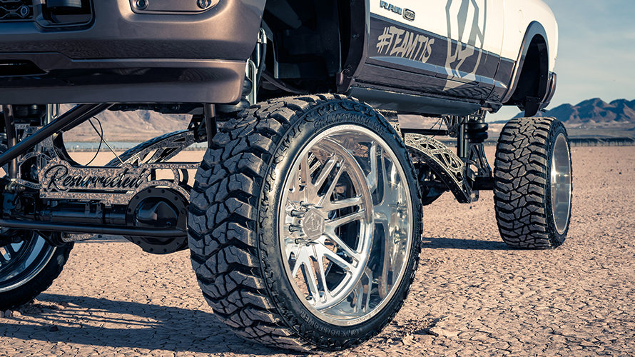 venom-power-swampthing-m-t-3