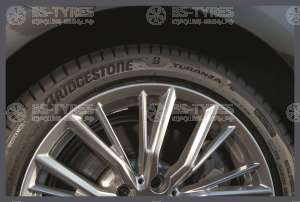 Bridgestone Turanza T006 235/40 R19 96Y