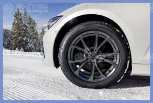 Goodyear Ultra Grip Performance 3 245/45 R20 103V